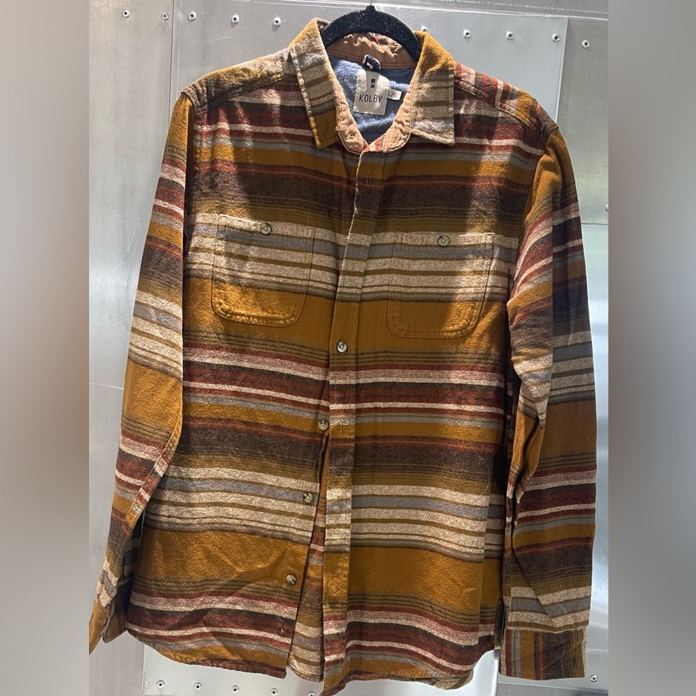 Men’s kolby cotton button up shirt size large great condition unisex